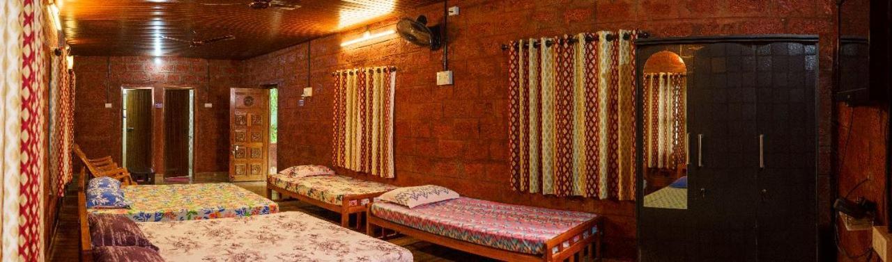 Jasmine Land Homestay 乌杜皮 外观 照片